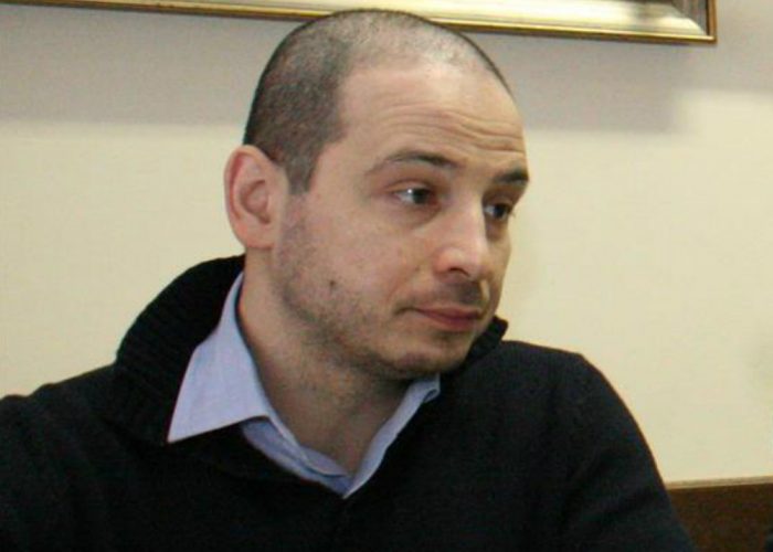 Gentile rieletto segretario cittadinoTessere Pd last minute: è polemica