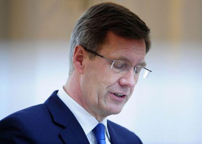 Germania/ Ex presidente Wulff accusato formalmente di corruzione