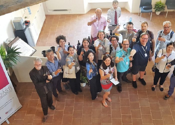 giornalisti ed esperti vino esteri in visita nel Monferrato