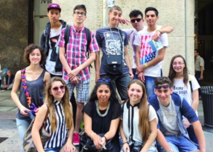 Gli studenti promuovonolUnesco e visitano Expo