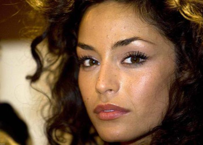 Gossip/ Raffaella Fico: Mario, abbraccia tua figlia