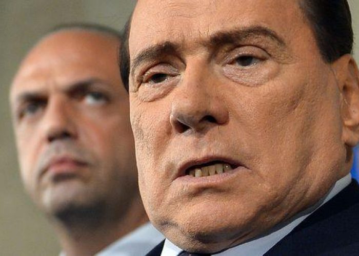 Governo/ Berlusconi: Noi leali, ma se fallisce si va al voto