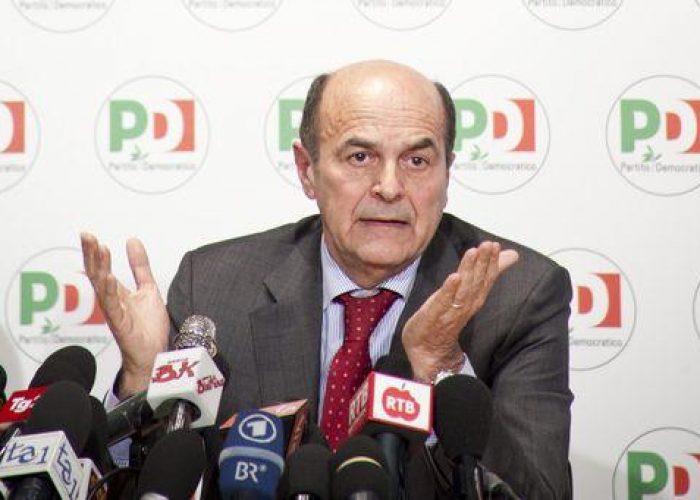 Governo/ Bersani: Chiacchiere finchè non c'è nuovo Capo Stato