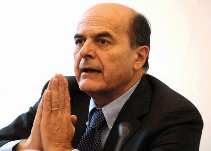 Governo/ Bersani: otto punti per chiedere fiducia a chi ci sta