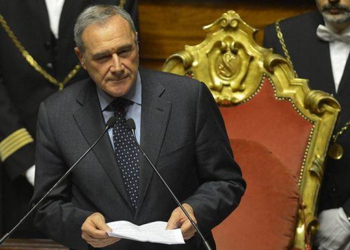 Governo/ Grasso: Si può ampliare consenso ai 5 stelle