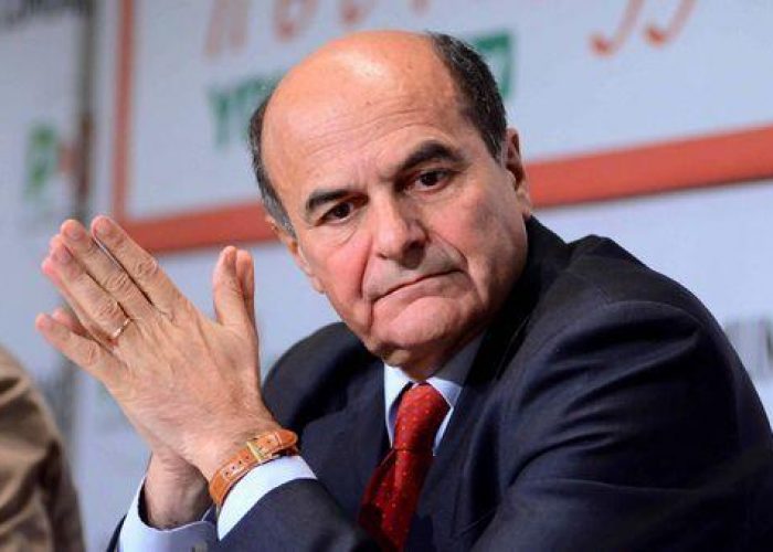 Governo/ Jacopo Fo: Bersani ha 2% possibilità di convincere M5s