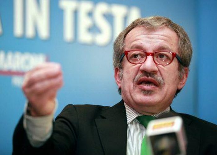 Governo/ Maroni: Domani a Bersani proporrò cancellazione Irap