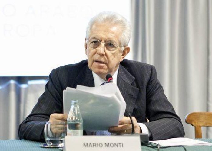 Governo/ Monti: Soluzione più facile oggi che nel novembre 2011