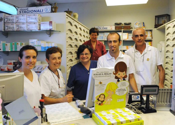 I 35 anni della farmacia San Lazzaro