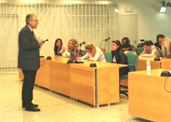 I ragazzi a lezione di giustizia dal Pm