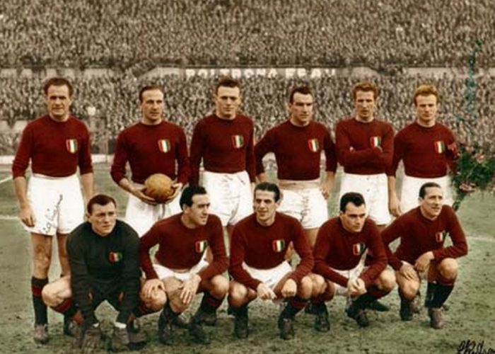 Il Grande Torino, la tragediadi Superga e la leggenda