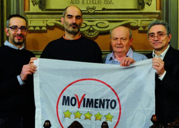 Il M5S chiede alla rete di sceglierei due candidati al Consiglio regionale
