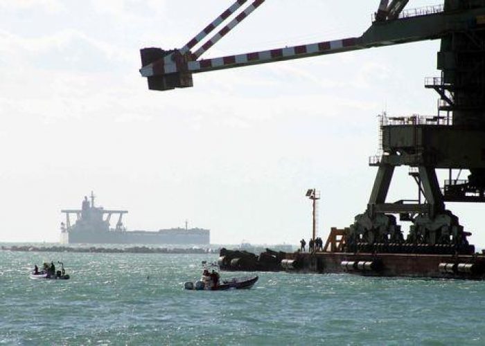 Ilva/ Consulta: Inammissibili conflitti Procura Taranto-Governo