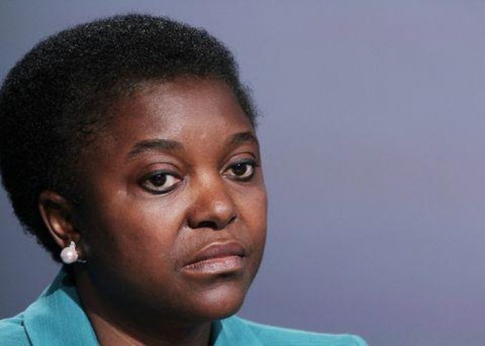 Immigrati/ Kyenge: Gli striscioni di certo non mi fermano