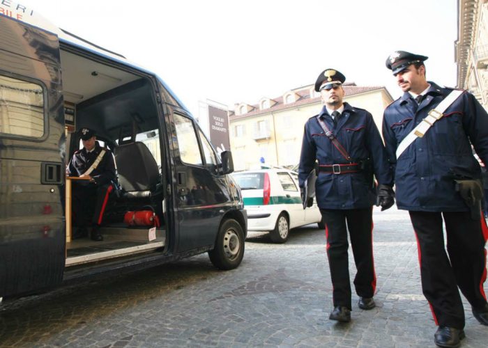 In ospedale con il coltello in tasca,due denunciati dai carabinieri