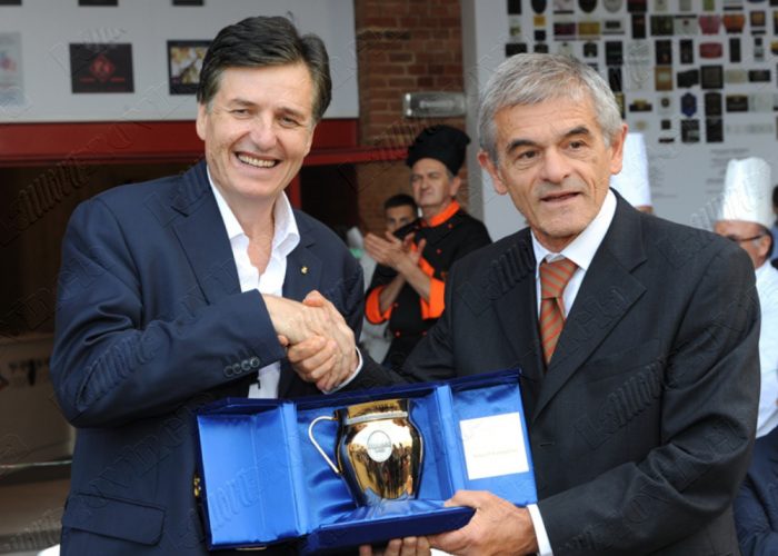 Inaugurata la Douja d'Or, Chiamparino:«Asti deve competere con Vinitaly»