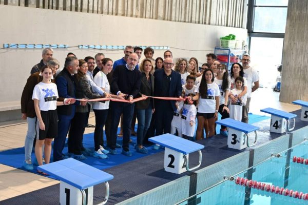 inaugurazione della piscina comunale di via Gerbi inaugurazione della piscina comunale di via Gerbi