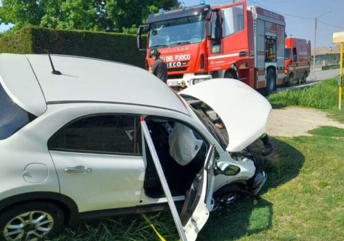 incidente d'auto a Vaglierano