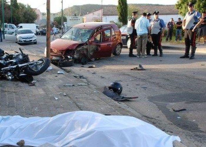 Incidenti stradali/ Polizia stradale: calano le vittime nel 2012
