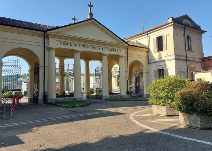 ingresso cimitero