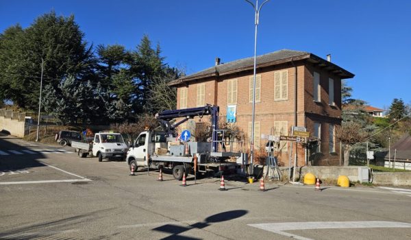 installazione palo a Viatosto