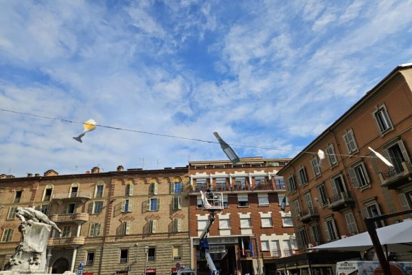 installazioni in piazza Medici