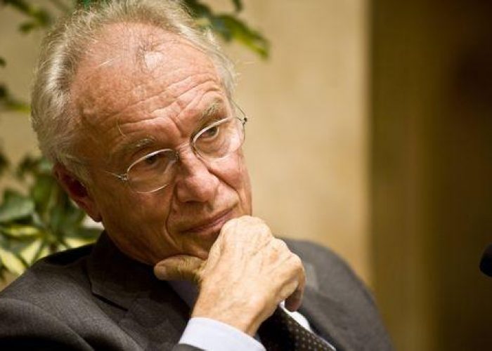 Intesa Sp/ Bazoli: Su tema mia riconferma valuteranno azionisti