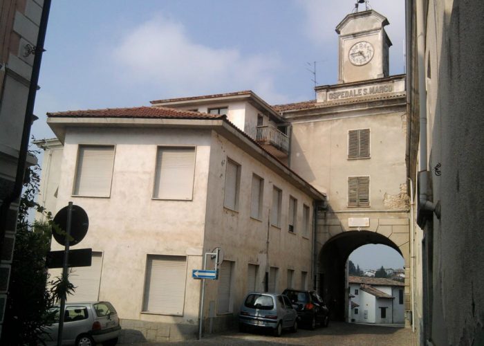 L'ex ospedale San Marco sta cadendo a pezzi