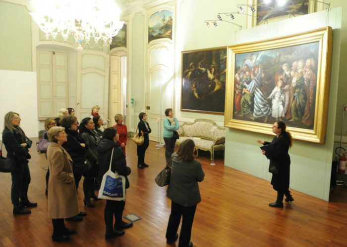 La Cassa di Risparmio apre i suoi palazziper una giornata a contatto con l'arte