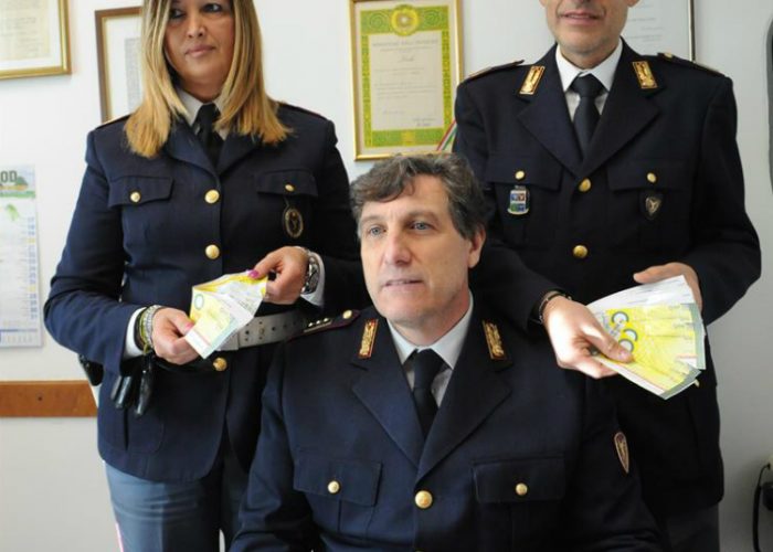 La donna delle pulizie rubava i ticket restaurant