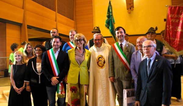la foto dei sindaci e rettore