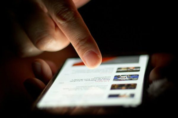 La nostra pagina web cambia vestee si adatta al formato smartphone