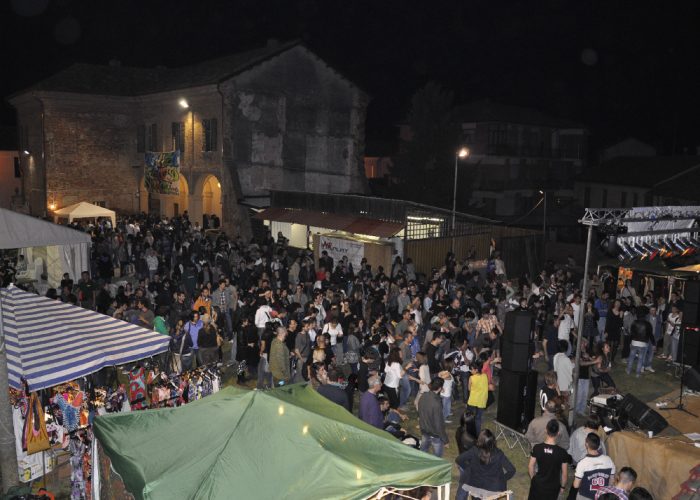 La "Danza del lavoro sporco" a Calliano e i concerti del Diavolo Rosso