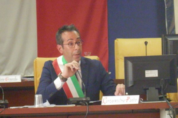 charset=InvalidCharsetId