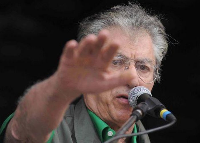 Lega/ Bossi: Mi candiderò segretario, ho buone possibilità