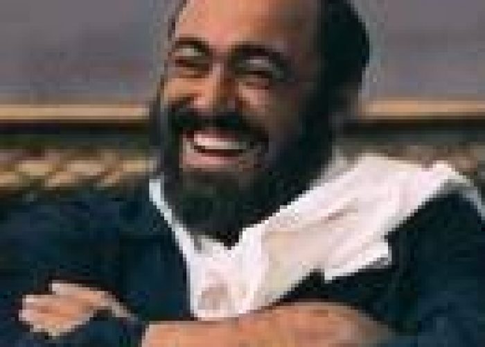 Lirica/ AMO Pavarotti: a Verona una mostra sul grande tenore