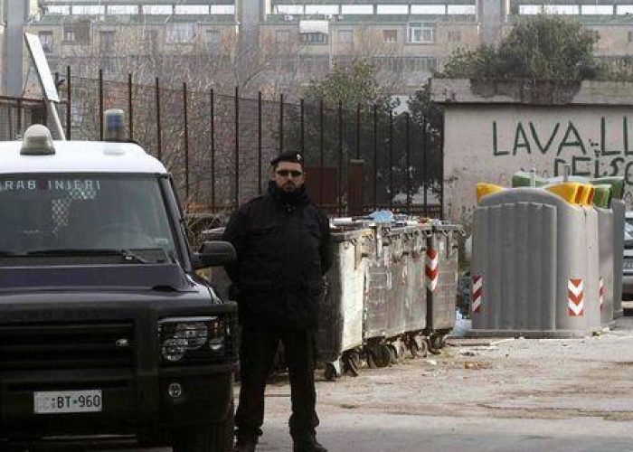 Lite tra minorenni ad Aversa, muore 15enne accoltellato