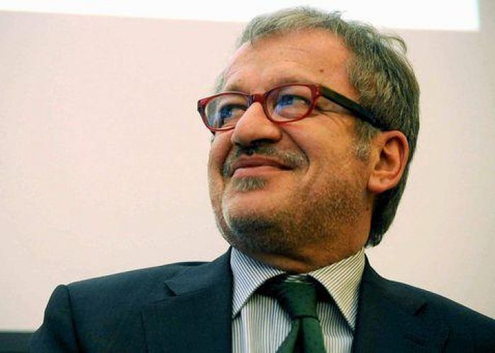 Lombardia/ Maroni: Sostituiremo Equitalia con un ente regionale