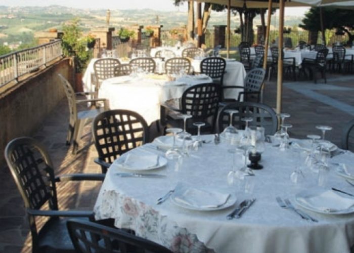 LOsteria del Castellova alla fiera universale