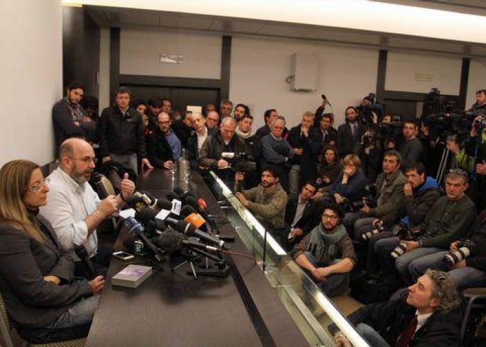 M5s/ Parlamentari votano conferma fiducia a senatori dissidenti