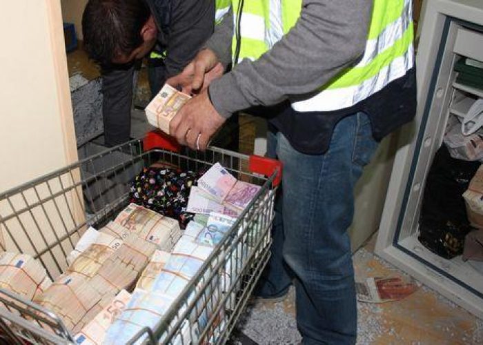 Mafie/ Cgia: Economia criminale vale 170 miliardi di euro l'anno