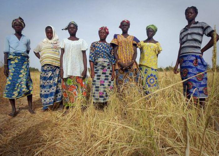 Mali/ Donne imbracciano le armi per vendicarsi contro i Tuareg