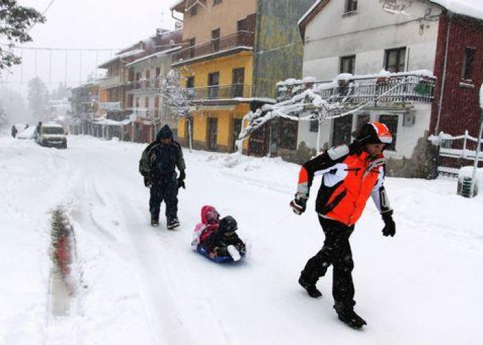 Maltempo/ Dopo pioggia e neve, da domani sole e temperature miti