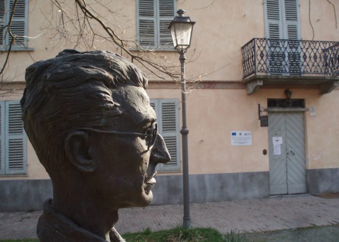 Mario Tettamanti vince la 24^ edizione del premio di pittura Cesare Pavese