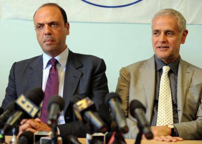Maugeri/ Alfano: Folli e fuori dal mondo accuse a Formigoni