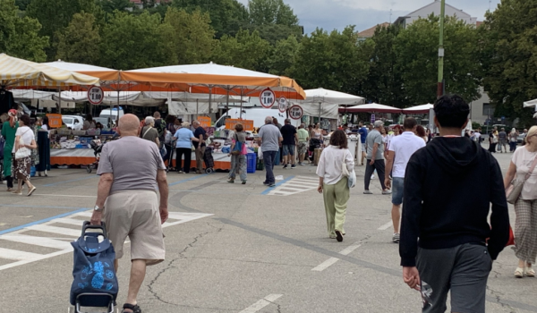 mercato di piazza del Palio