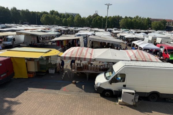 mercato piazza palio