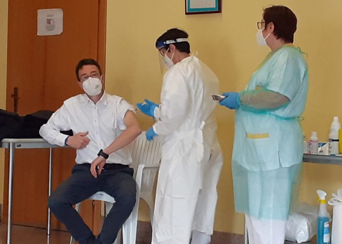 messori ioli si vaccina