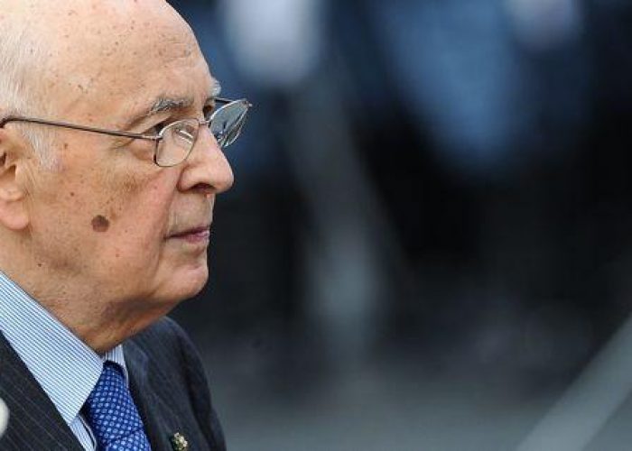 M.O./ Napolitano: Ferma condanna a terrorismo, fermare scontro