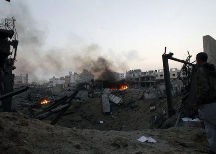 M.O./ Ripresi i raid israeliani sulla Striscia di Gaza, 3 morti